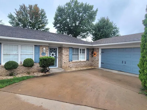 1047 Benjamin Pl, Hagerstown, MD 21742