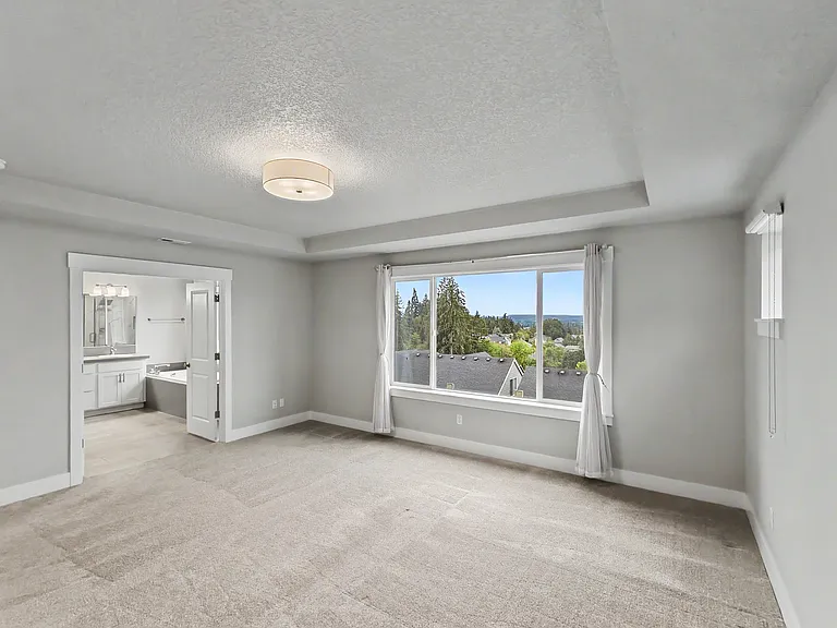 17555 SW Sunview Ln — Photo 14