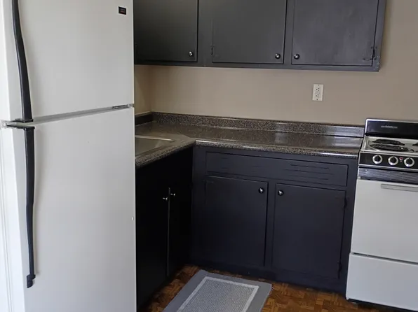 (undisclosed Address), Attleboro, MA 02703