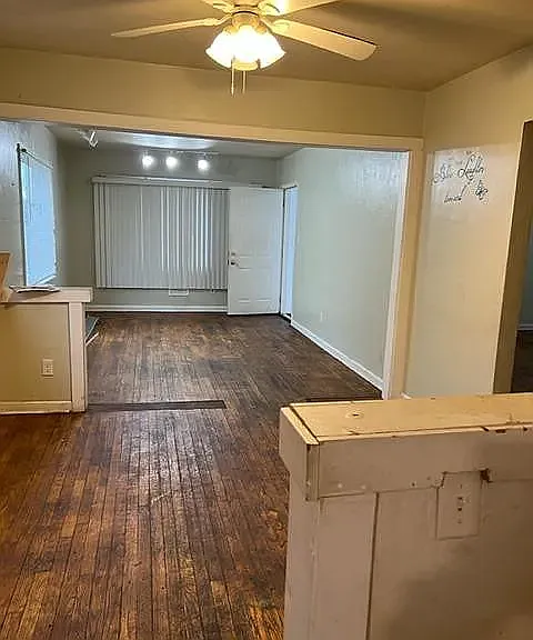 2 bed, 1776 sqft, $1,292 — Photo 3