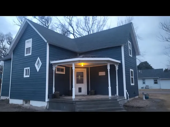 420 S Gardner St, Sharon Springs, KS 67758