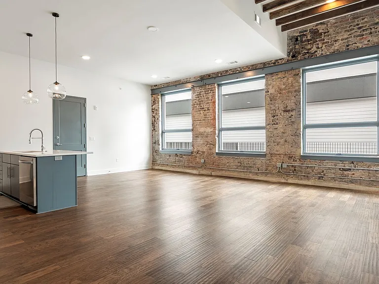 1801 2nd Ave #414 — Photo 9