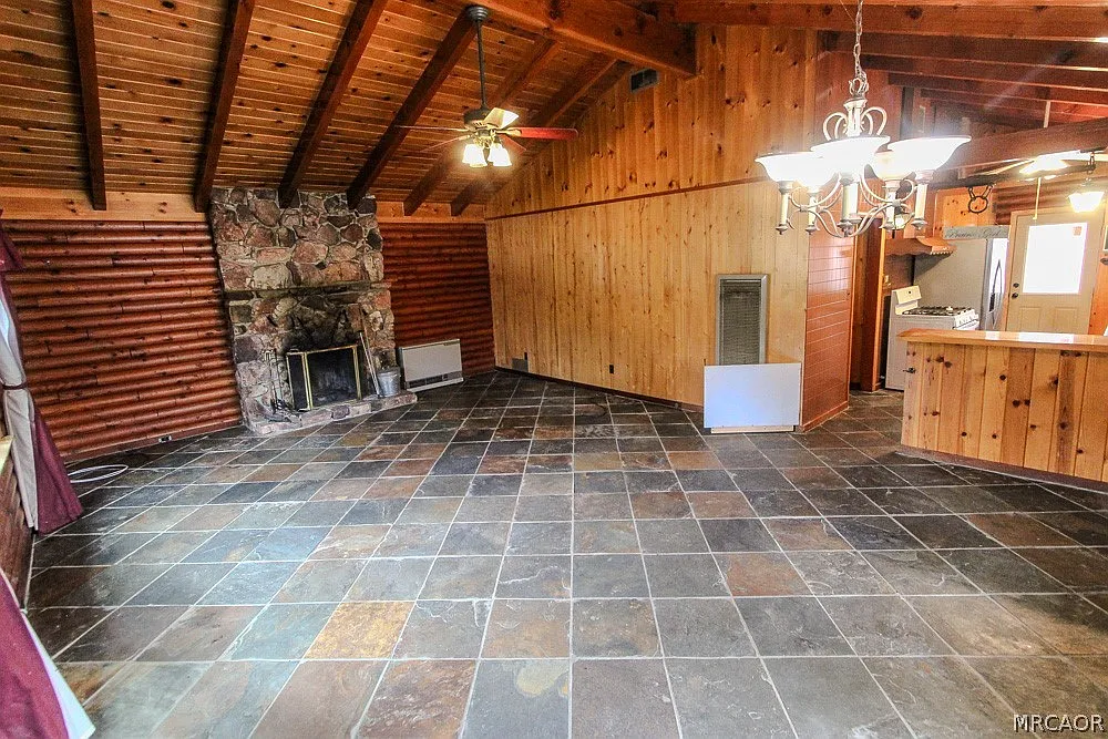 Building Photo - 39438 Ruby Ln