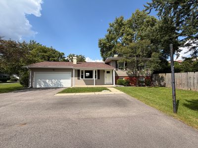 5S481 Glenoban Dr, Naperville, IL, 60563