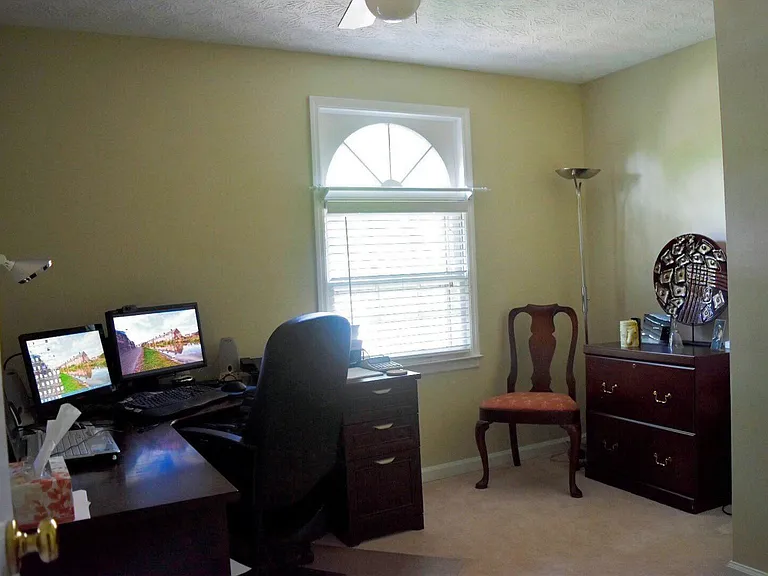 1627 Pine Creek Way — Photo 26