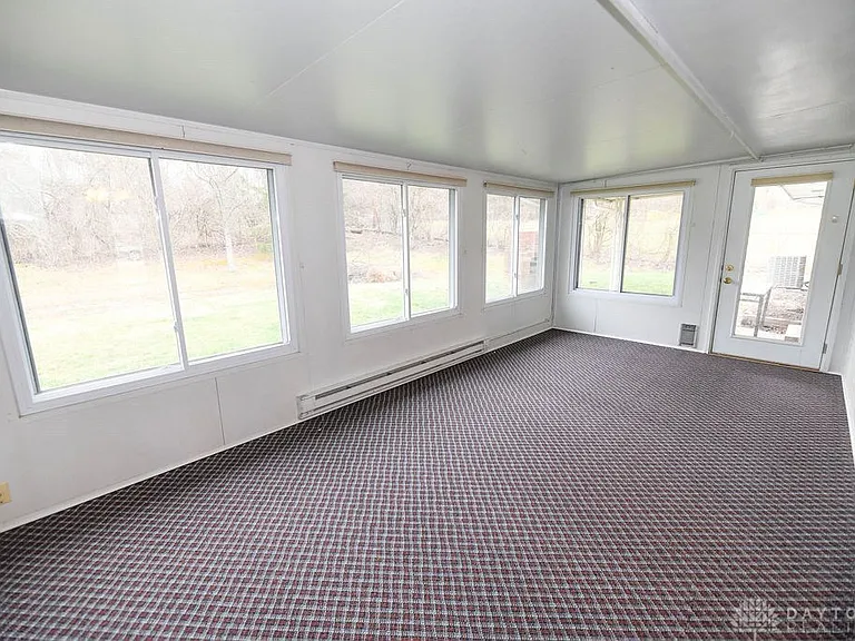 Florida room 19' x10'