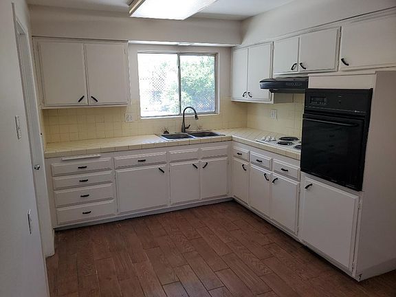 4th image of 29672 Pebble Beach Dr