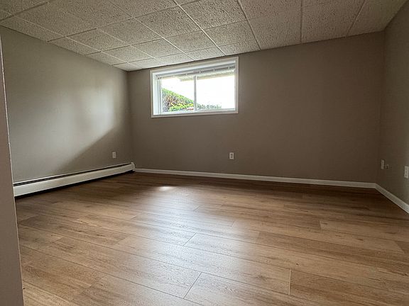 4th image of 59 Mead St APT 2