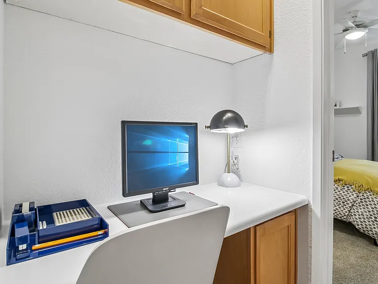 Built-in Desk