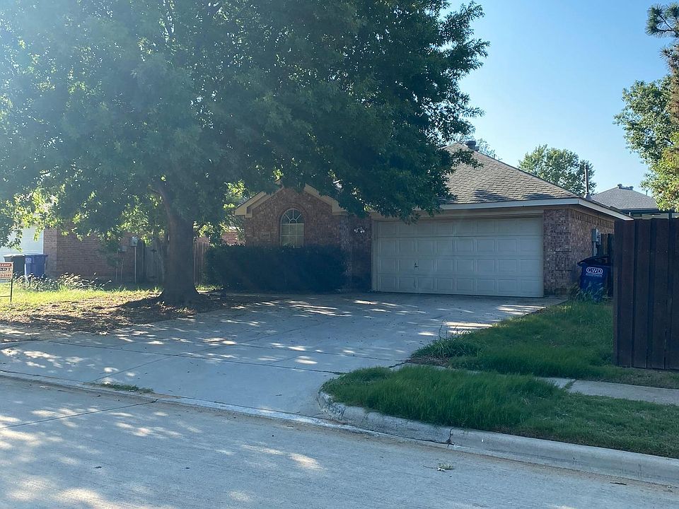 1st image of 1410 Park Palisades Dr
