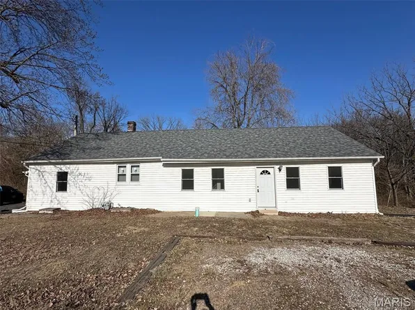 620 N Guernsey St, Collinsville, IL 62234