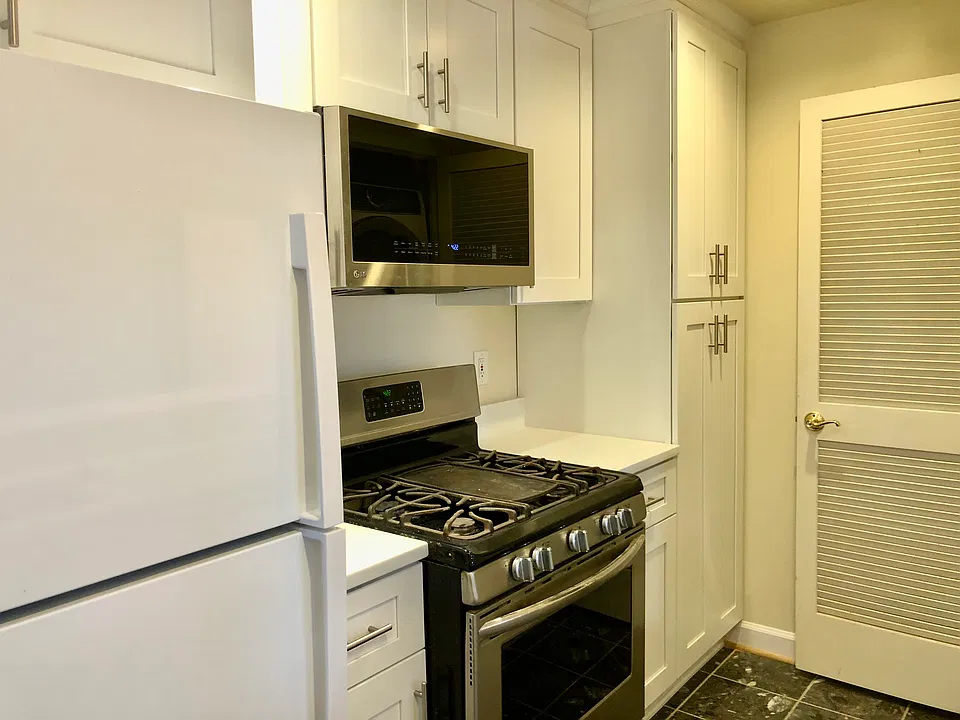 Kitchen - New Refrigerator; Microwave 2024