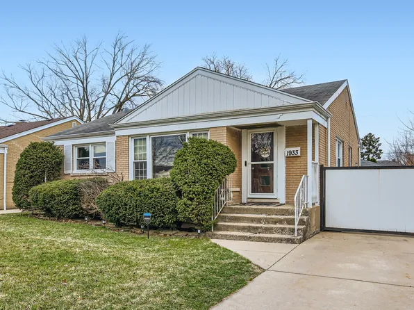 1933 Mayfair Ave, Westchester, IL 60154