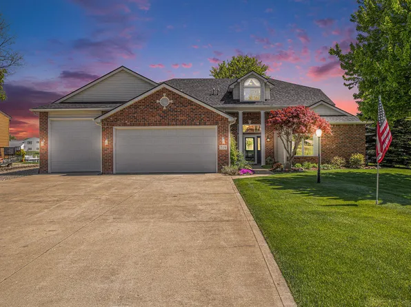 719 Kenaston Dr, Coldwater, MI 49036