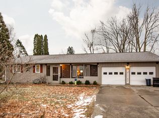 1780 E Sherwood Rd, Williamston, MI 48895