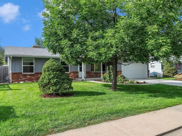 2515 Danbury Dr, Longmont, CO 80503