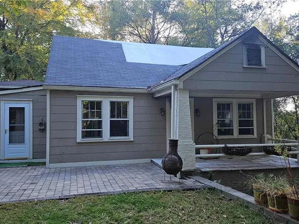 6851 Queen Mill Rd, Atlanta, GA 30309