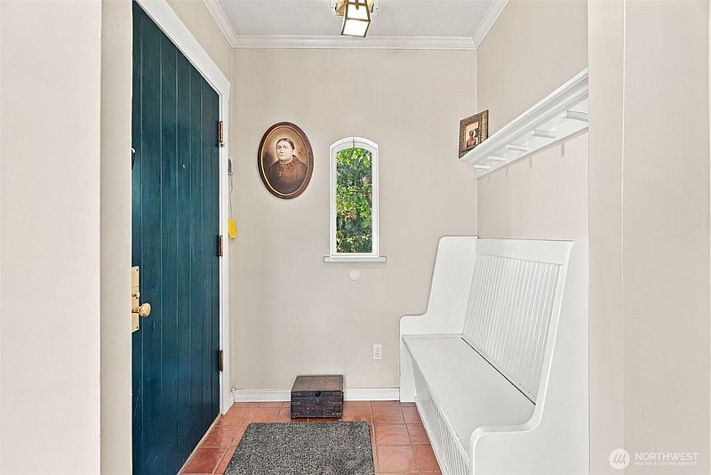 5th image of 1306 S Center Drive