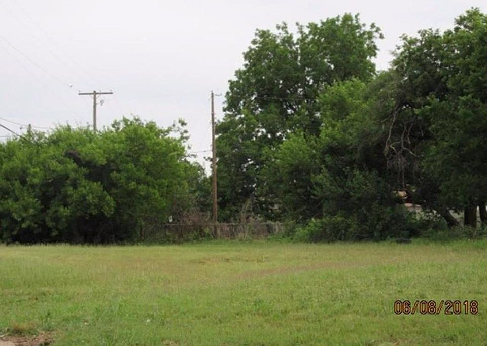 1st image of 213 SE Grand Blvd