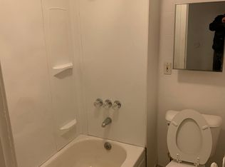 2248 Geimer St, Hamtramck, MI 48212