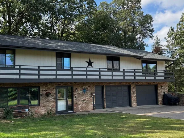 31737 120th St, Princeton, MN 55371