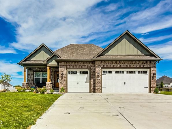 View of Greenfield IN Luxury Homes For Sale - 170 Homes | Zillow