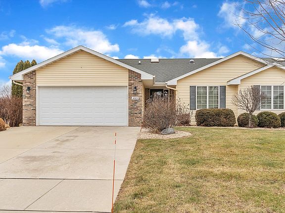 5th image of 4283 Greenbriar Dr #5