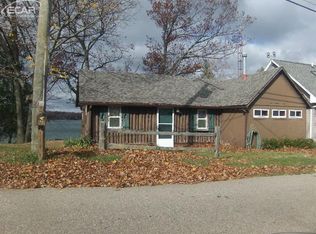 1901 Miles Rd, Lapeer, MI 48446