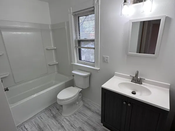 2232 Hillside Ave, Saint Paul, MN 55108
