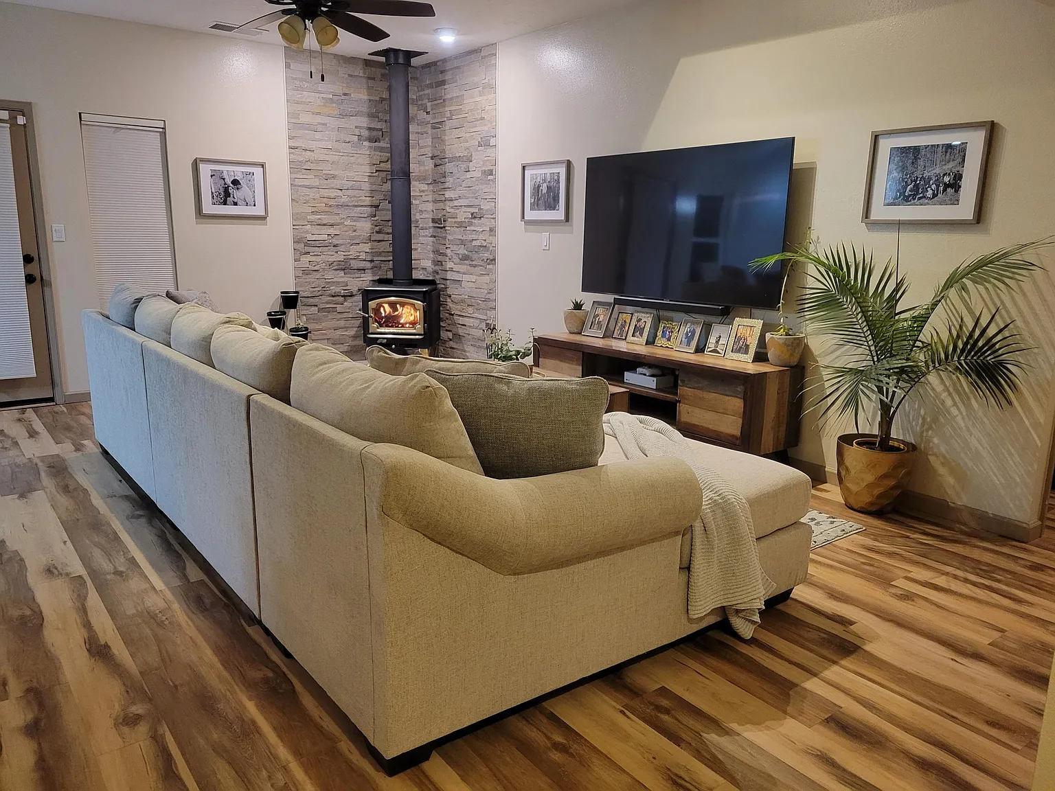4 bed, 1412 sqft, $3,200 — Photo 3