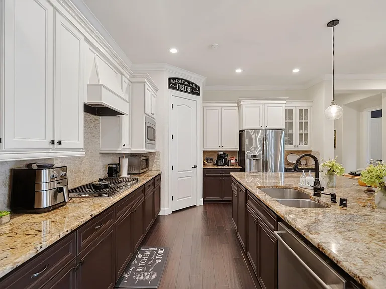 18 Sundown Ridge Pl — Photo 15
