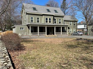 52 Buffum St #2F, Salem, MA 01970