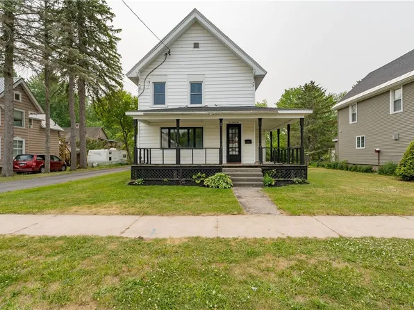 432 S James St, Carthage, NY 13619