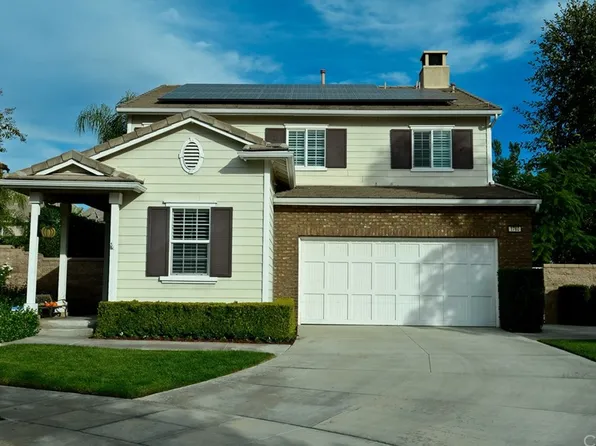 1760 Seth Loop W, Upland, CA 91784