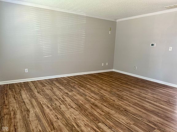 4th image of 1835 Sweet Blossom Ln