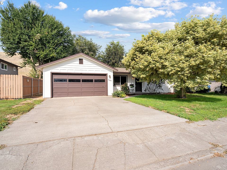 1st image of 1425 SW 46th St