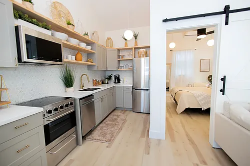 904 Fleming St #2 Photo 1