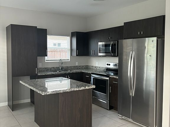 5th image of 3404 Golden Nugget APT 3