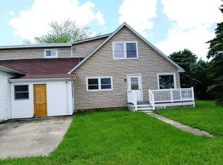 3377 Lee Rd, Lee, IL 60530