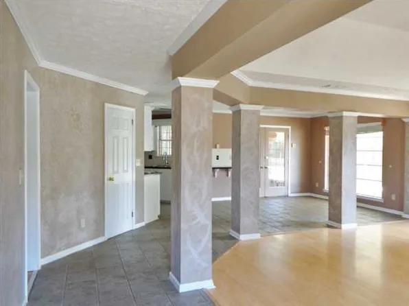 95 Greenfield Pl, Wetumpka, AL 36093