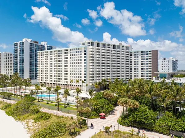 2899 Collins Avenue #605, Miami Beach, FL 33140