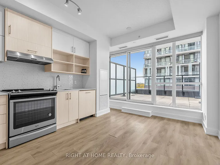 128 Fairview Mall Dr #509 — Photo 12