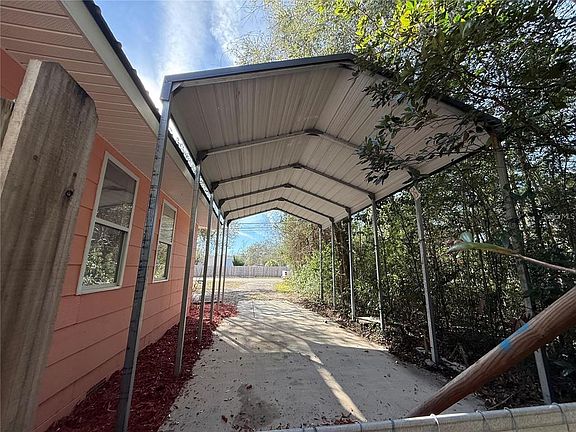 5th image of 920 Kings Estate Rd