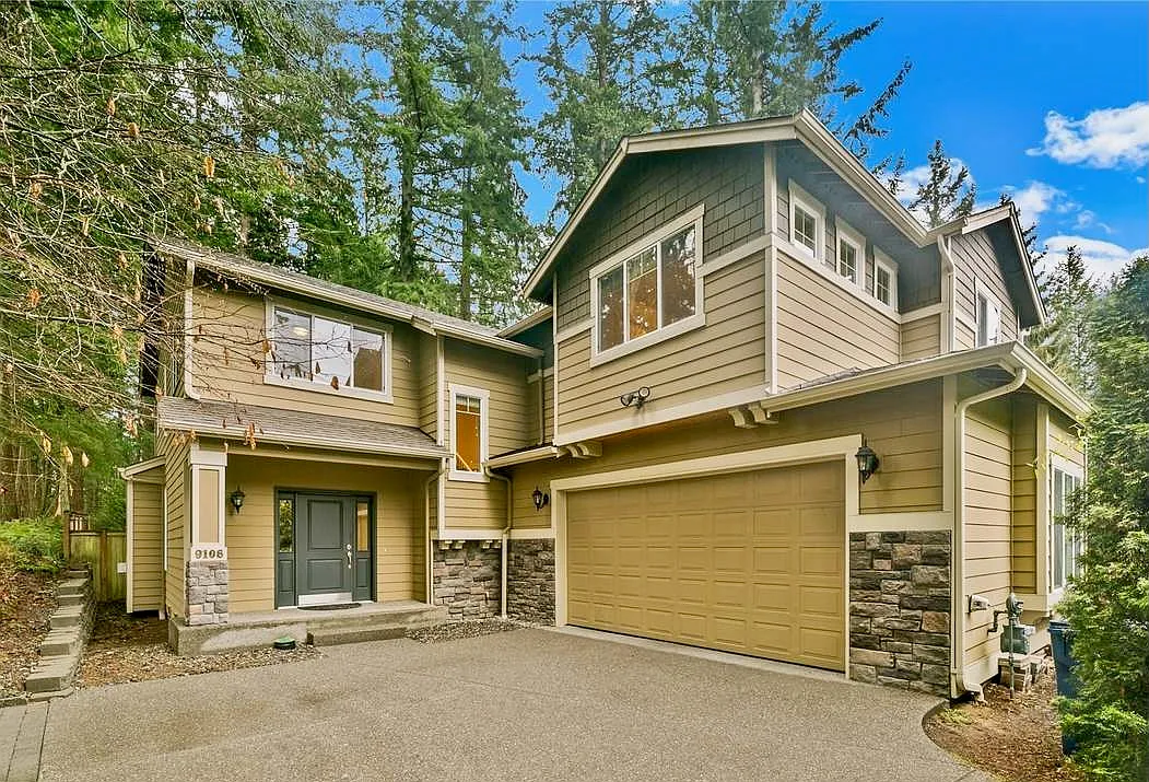 4 bed, 2318 sqft, $5,000 — Photo 1