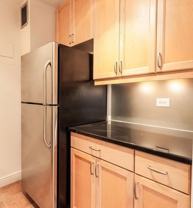 1st image of 201 E 87th St APT 15M