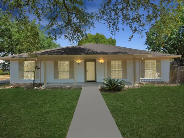 13334 High Star Dr, Houston, TX 77083