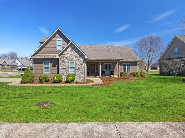 215 McGlocklin Way, Bowling Green, KY 42101