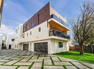 5648 Cartwright, North Hollywood, CA 91601