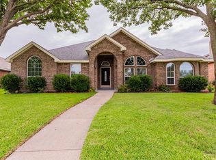 6818 Brandford Rd, Rowlett, TX 75089