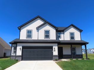 3976 Fenwick Ln, Columbus, IN